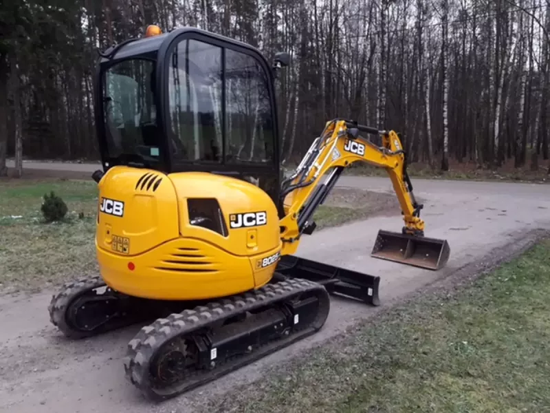 minikoparke-jcb8025-zts-rok-2020